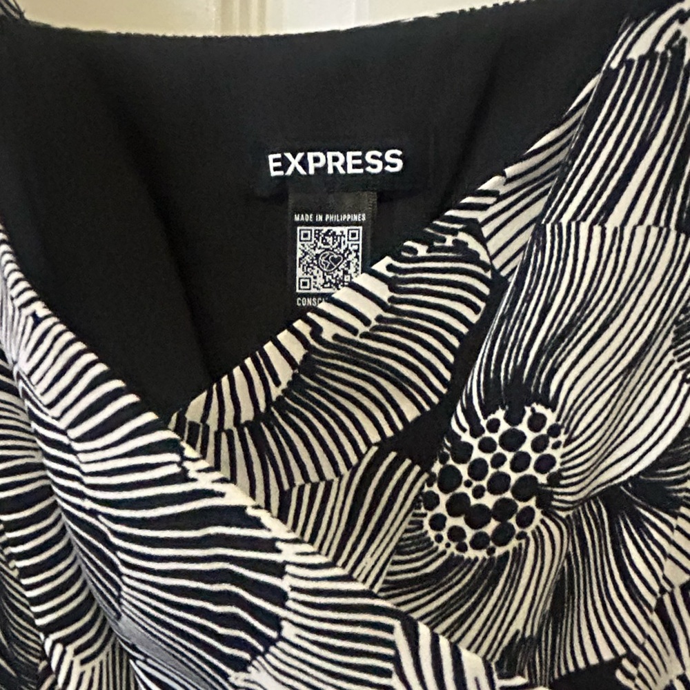 Express Black and White Strapless Sundress - Picture 3 of 4